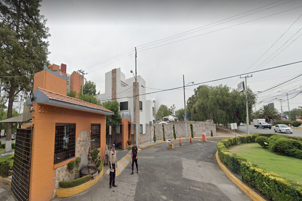 Foto de inmueble en Nicolas Bravo 1, Col. Generalísimo José María Morelos y Pavón (Sección Sur) C.P. 54750, Cuautitlán Izcalli
