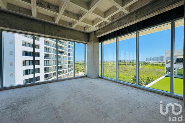 Foto de inmueble en NIDO PUERTO CANCUN #81, Col. Cancún Centro C.P. 77500, Benito Juárez
