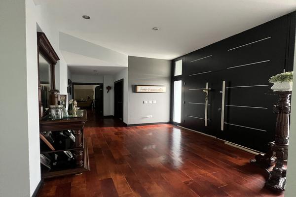 Foto de inmueble en Nogal, Col. Valle Alto C.P. 64989, Monterrey