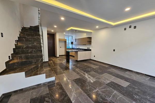 Foto de inmueble en Nouve, Col. El Centinela C.P. 45133, Zapopan