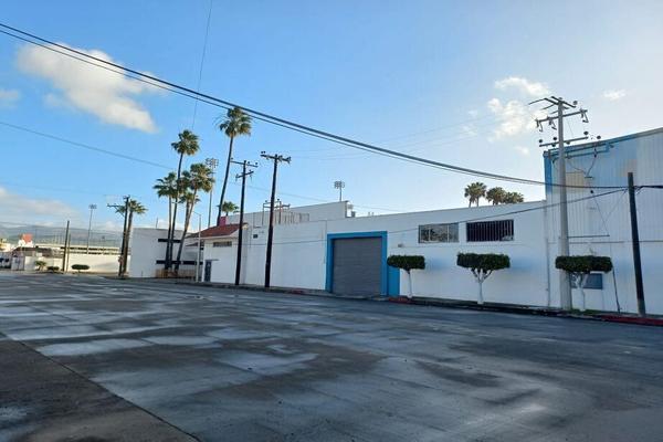 Foto de inmueble en novena, Col. Obrera C.P. 22830, Ensenada