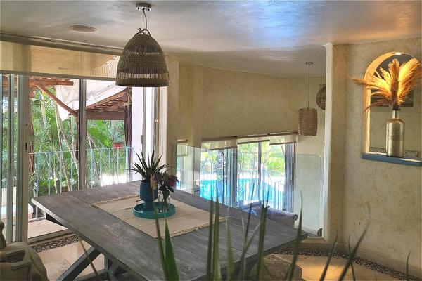 Foto de inmueble en  , Col. Nuevo Centro de Población C.P. 39860, Acapulco de Juárez