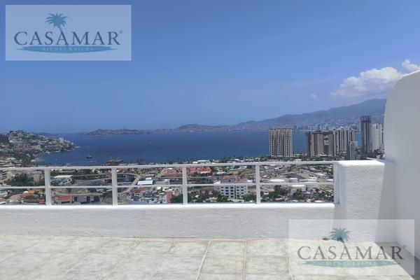 Foto de inmueble en  , Col. Nuevo Centro de Población C.P. 39860, Acapulco de Juárez