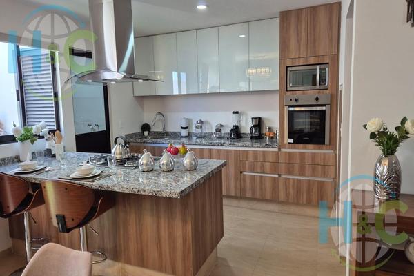 Foto de inmueble en  , Col. Nuevo Juriquilla C.P. 76230, Querétaro
