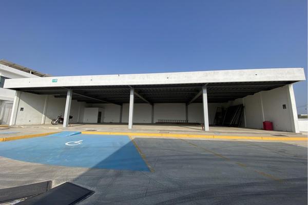 Foto de inmueble en Nuevo Periferico Oriente #7377, Col. Coyula C.P. 45410, Tonalá