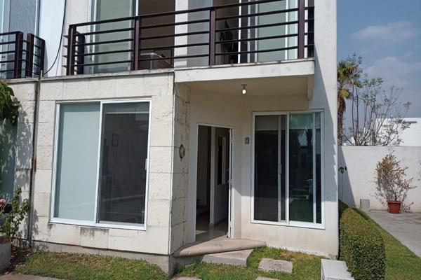 Foto de inmueble en  , Col. Oacalco C.P. 62737, Yautepec