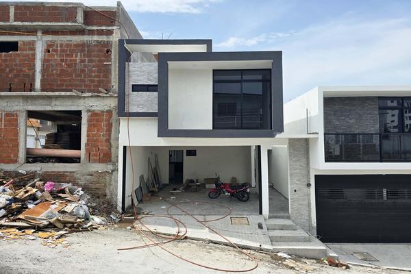Foto de inmueble en Oaxaca, Col. Luis Echeverria Álvarez C.P. 94298, Boca del Río