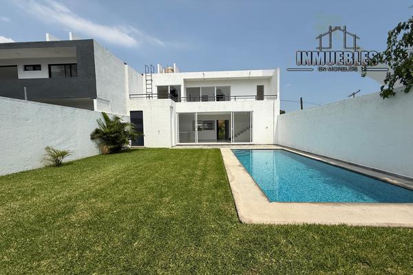 Foto de inmueble en  , Col. Oaxtepec Centro C.P. 62738, Yautepec