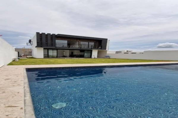 Foto de inmueble en  , Col. Oaxtepec Centro C.P. 62738, Yautepec