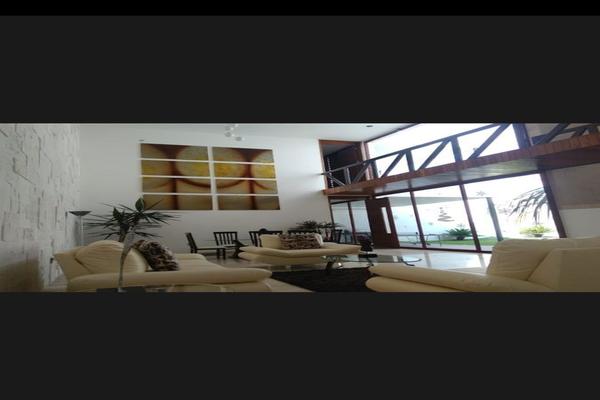 Foto de inmueble en ocaso, Col. Villas de Irapuato C.P. 36670, Irapuato