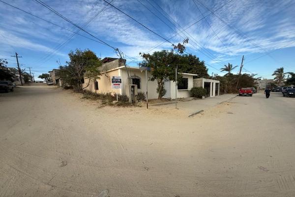 Foto de inmueble en Oceanografía #100, Col. Guaymitas C.P. 23407, Los Cabos