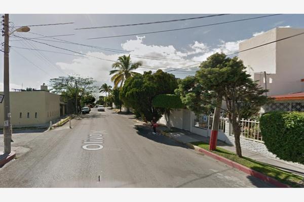Foto de inmueble en OLIVO #000, Col. Villas del Descanso C.P. 62554, Jiutepec