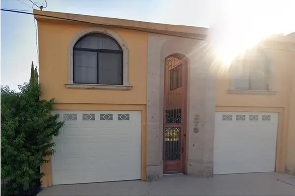 Foto de inmueble en Olmos #275, Col. Arboledas Residencial C.P. 25200, Saltillo