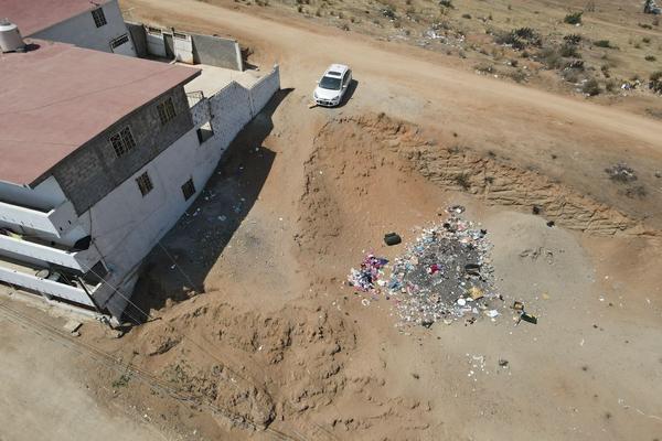 Foto de inmueble en ONIX, Col. Los Encinos C.P. 22819, Ensenada