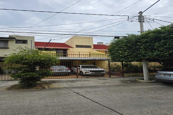 Foto de inmueble en opalo, Col. Residencial Victoria C.P. 45089, Zapopan
