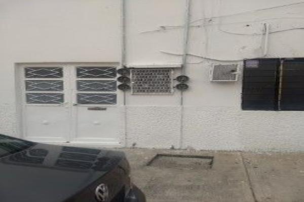 Foto de inmueble en Oriente, Col. Emiliano Zapata C.P. 07889, Gustavo A. Madero