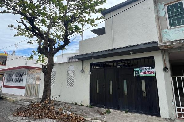 Foto de inmueble en Orquídeas, Col. Adolfo Ruiz Cortines C.P. 91770, Veracruz