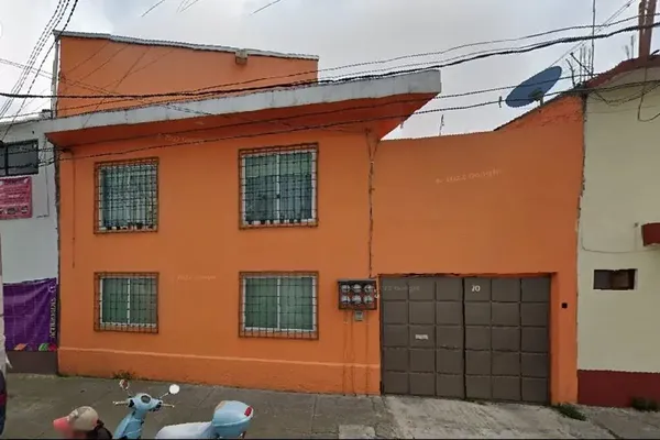 Foto de inmueble en OTOMIES #70, Col. Tlalcoligia C.P. 14430, Tlalpan