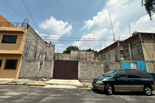 Foto de inmueble en Pablo Rivas #115, Col. Escuadrón 201 C.P. 09060, Iztapalapa
