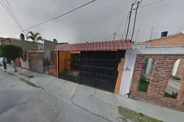 Foto de inmueble en PACHUCA #00, Col. Jardines de La Hacienda C.P. 36515, Irapuato