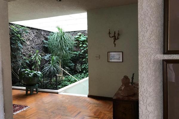 Foto de inmueble en Palacio de Versalles, Col. Lomas de Reforma C.P. 11930, Miguel Hidalgo