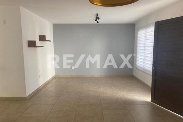 Foto de inmueble en Palma  Datilera, Condominio  Torre de Piedra- Grand Reserva, Col. El Salitre C.P. 76127, Querétaro