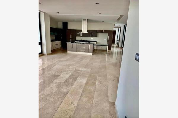 Foto de inmueble en Palmira #100, Col. Privadas del Pedregal C.P. 78295, San Luis Potosí