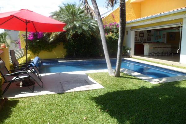 Foto de inmueble en  , Col. Palmira Tinguindin C.P. 62490, Cuernavaca