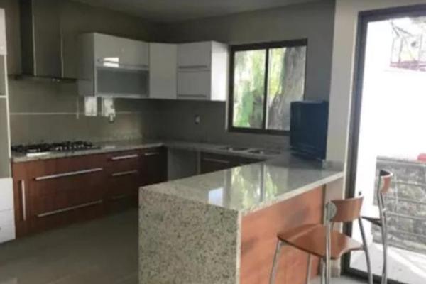 Foto de inmueble en  , Col. Palmira Tinguindin C.P. 62490, Cuernavaca