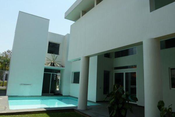 Foto de inmueble en  , Col. Palmira Tinguindin C.P. 62490, Cuernavaca