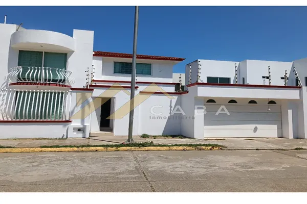 Foto de inmueble en . #., Col. Paraíso Coatzacoalcos C.P. 96523, Coatzacoalcos