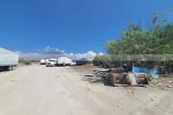Foto de inmueble en Paraje San José, Col. Paraje de San José Sector las Flores C.P. 66023, García