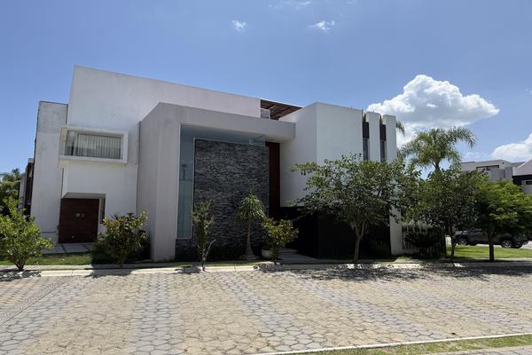 Foto de inmueble en Parque Coahuila, Col. Lomas de Angelópolis C.P. 72830, San Andrés Cholula