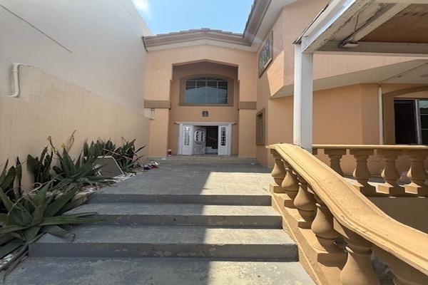 Foto de inmueble en parque México nte sección jardines, Col. Playas de Tijuana Sección Jardines C.P. 22500, Tijuana