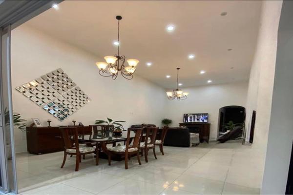 Foto de inmueble en Parque Royal, Col. Parque Royal C.P. 28017, Colima