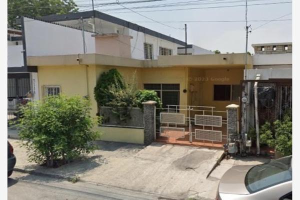 Foto de inmueble en parras #313, Col. Mitras Centro C.P. 64460, Monterrey