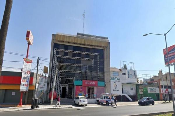 Foto de inmueble en paseo 5 de febrero, Col. Las Campanas C.P. 76010, Querétaro