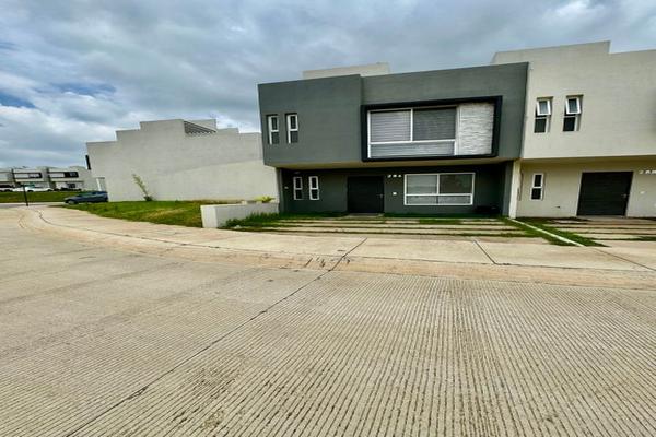 Foto de inmueble en Paseo Abié #440, Col. Coto Miraflores C.P. 45134, Zapopan