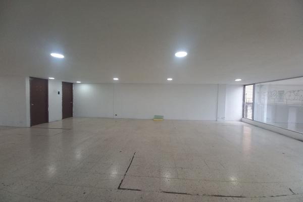 Foto de inmueble en paseo bravo, Col. Barrio de Santiago C.P. 72410, Puebla