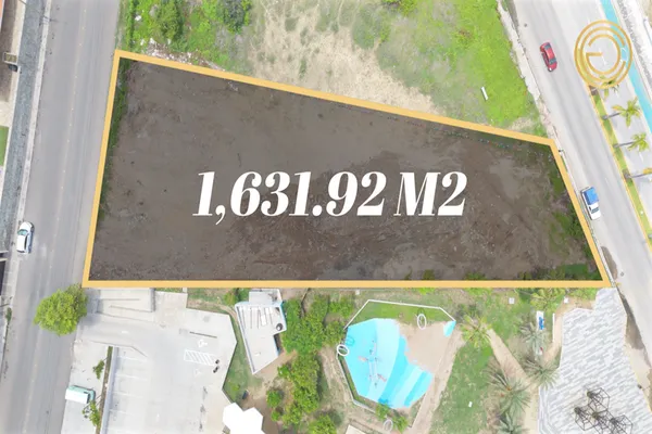 Foto de inmueble en paseo claussen #6, Col. Los Pinos C.P. 82000, Mazatlán