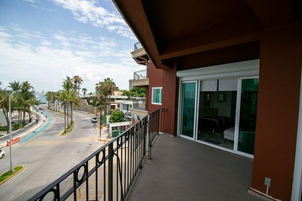 Foto de inmueble en paseo claussen, Col. Balcones de Loma Linda C.P. 82000, Mazatlán