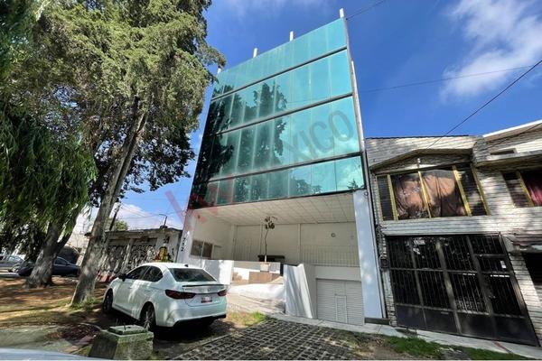 Foto de inmueble en PASEO COLON #712, Col. Ocho Cedros C.P. 50170, Toluca
