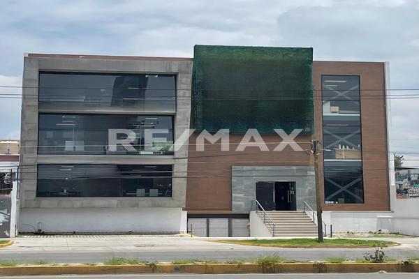 Foto de inmueble en Paseo Constituyentes, Col. Del Valle C.P. 76137, Querétaro