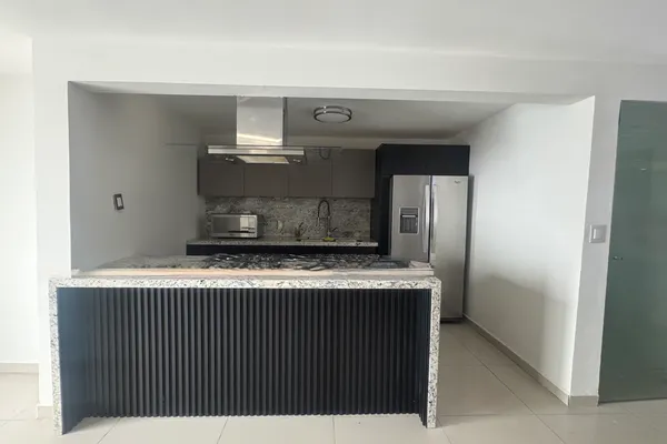 Foto de inmueble en Paseo de la Amistad #568, Col. Miravista C.P. 66050, General Escobedo