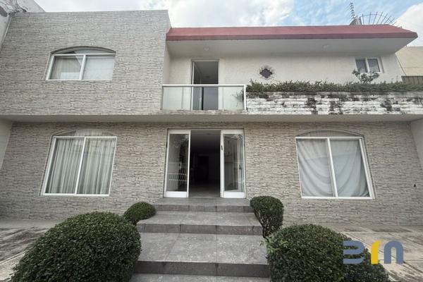 Foto de inmueble en Paseo de la Anahuac, Col. Paseo de las Palmas C.P. 52787, Huixquilucan