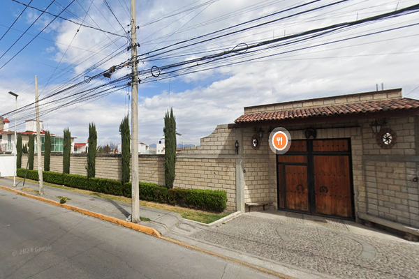 Foto de inmueble en Paseo De La Asuncion, Col. Bellavista C.P. 52172, Metepec