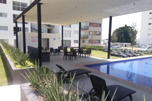 Foto de inmueble en Paseo de la Cañada Sur, #30, Col. Colinas Del Rey C.P. 45130, Zapopan