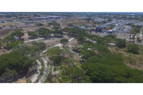 Foto de inmueble en  , Col. Paseo de la Cantera C.P. 28017, Colima