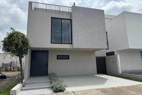 Foto de inmueble en Paseo de la Estrella #30, Col. Coto Miraflores C.P. 45134, Zapopan