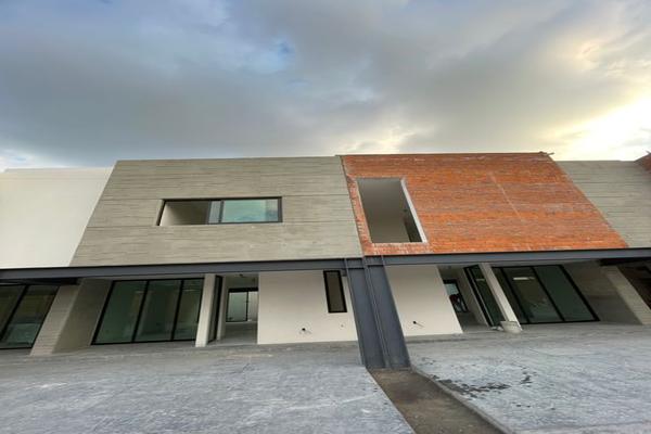 Foto de inmueble en Paseo de la Estrella #633, Col. Coto Miraflores C.P. 45134, Zapopan